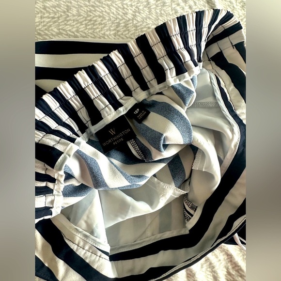 Worthington Navy and White Striped Petite Wide-Leg Pants - Picture 4 of 4